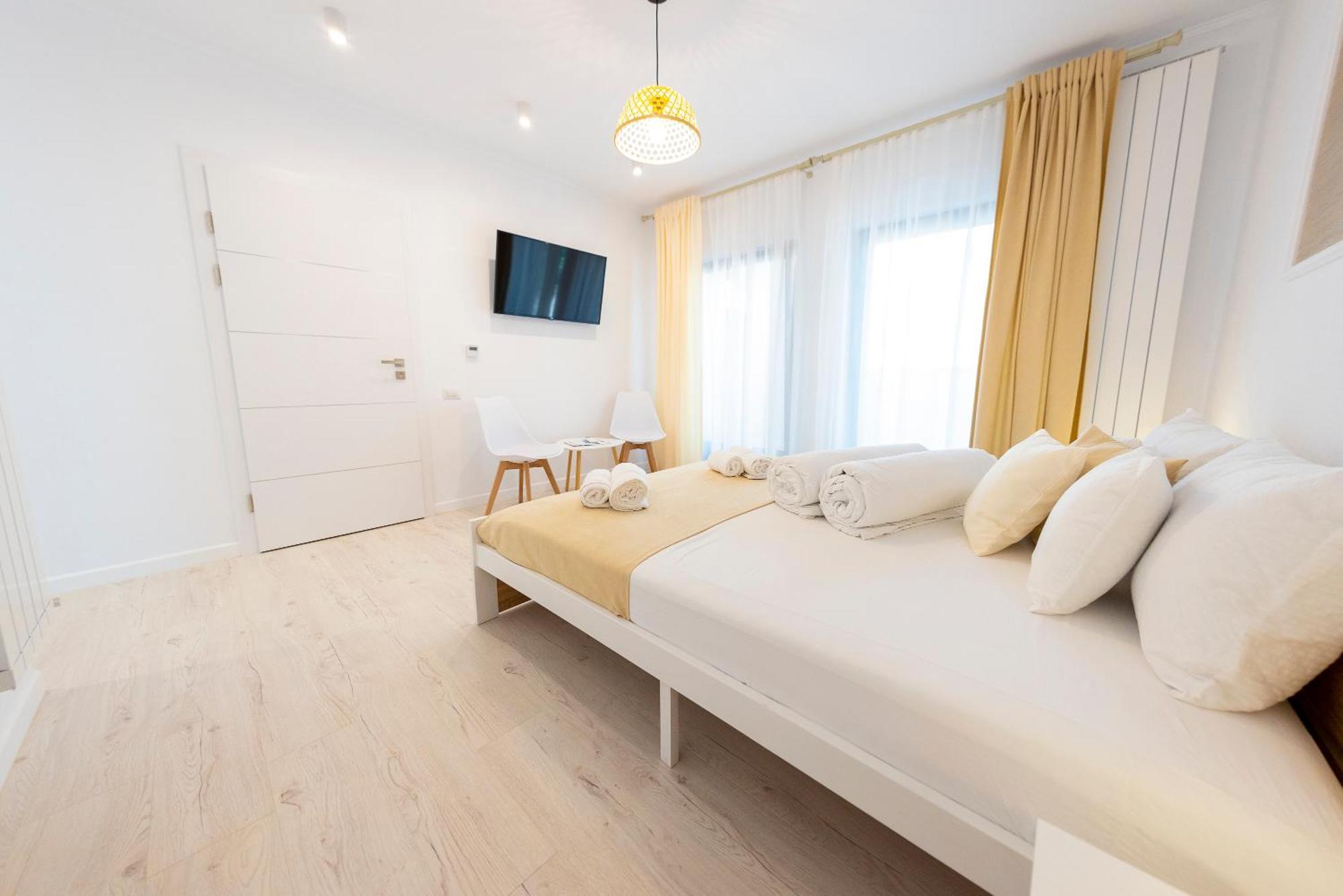 Casa Cu Nuc 호텔 알바루리아 외부 사진