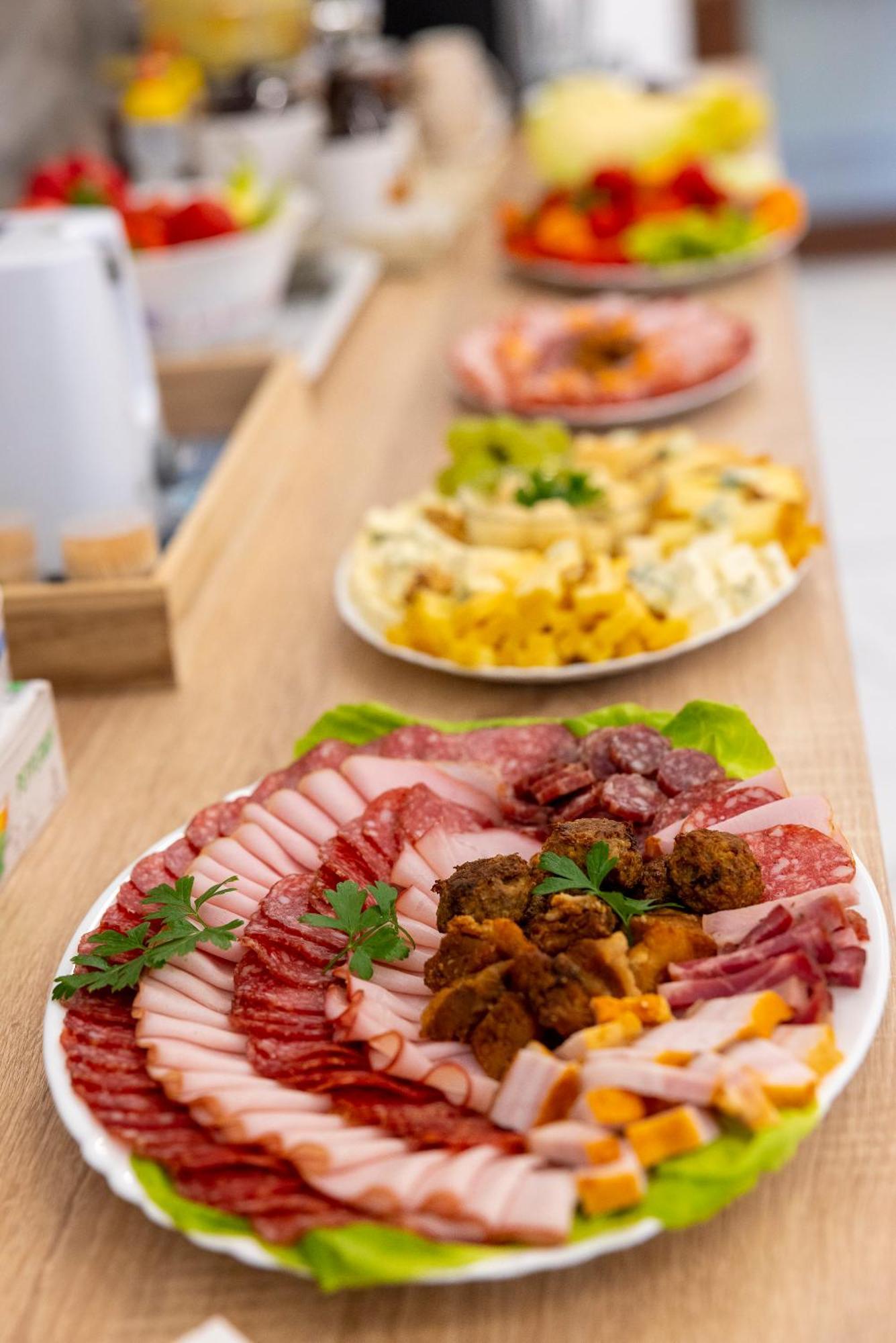 Casa Cu Nuc 호텔 알바루리아 외부 사진