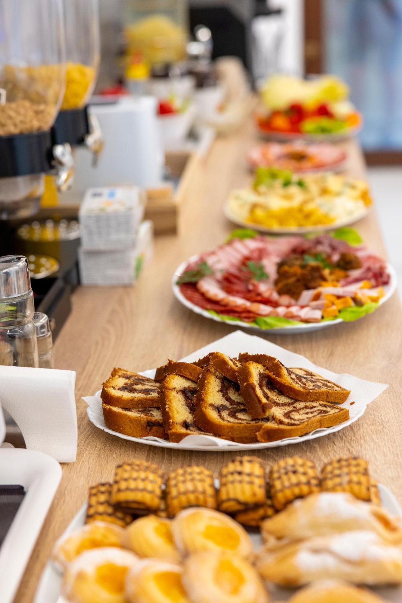 Casa Cu Nuc 호텔 알바루리아 외부 사진